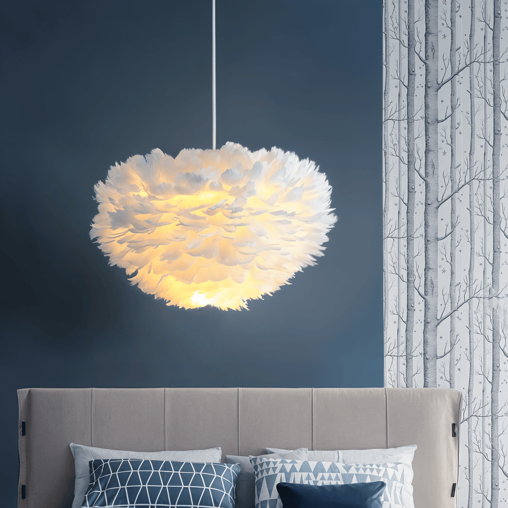 Håndlavet fjer pendellampe – justerbar loftlampe i elegant design
