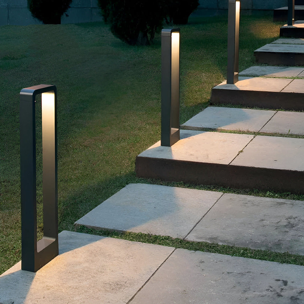 Pathora Beam – Modern LED Trädgårdslampa i Svart Design (30/60/80 cm)