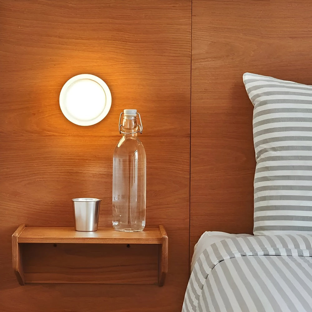 Geliora – Elegant Nordisk Væglampe i Glas med LED-lys