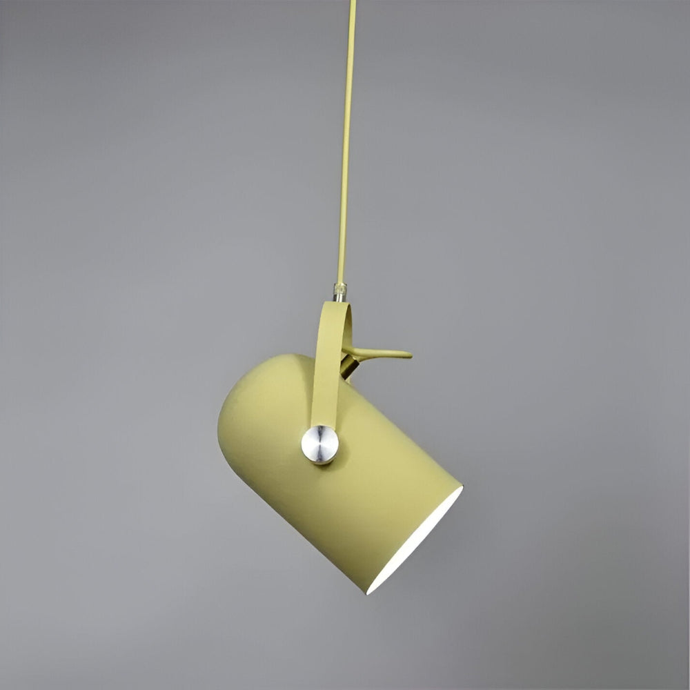 Justerbar pendellampe i aluminium – nordisk design til spisebord