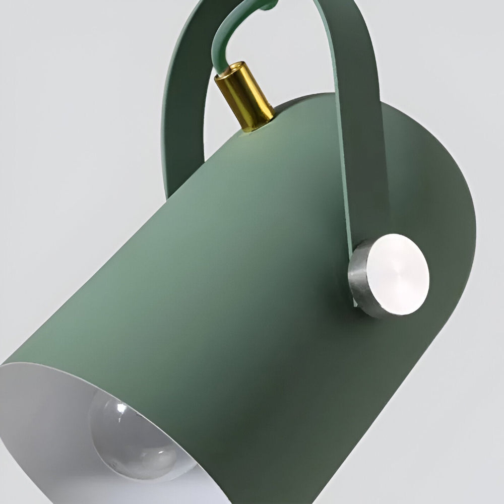 Justerbar pendellampe i aluminium – nordisk design til spisebord