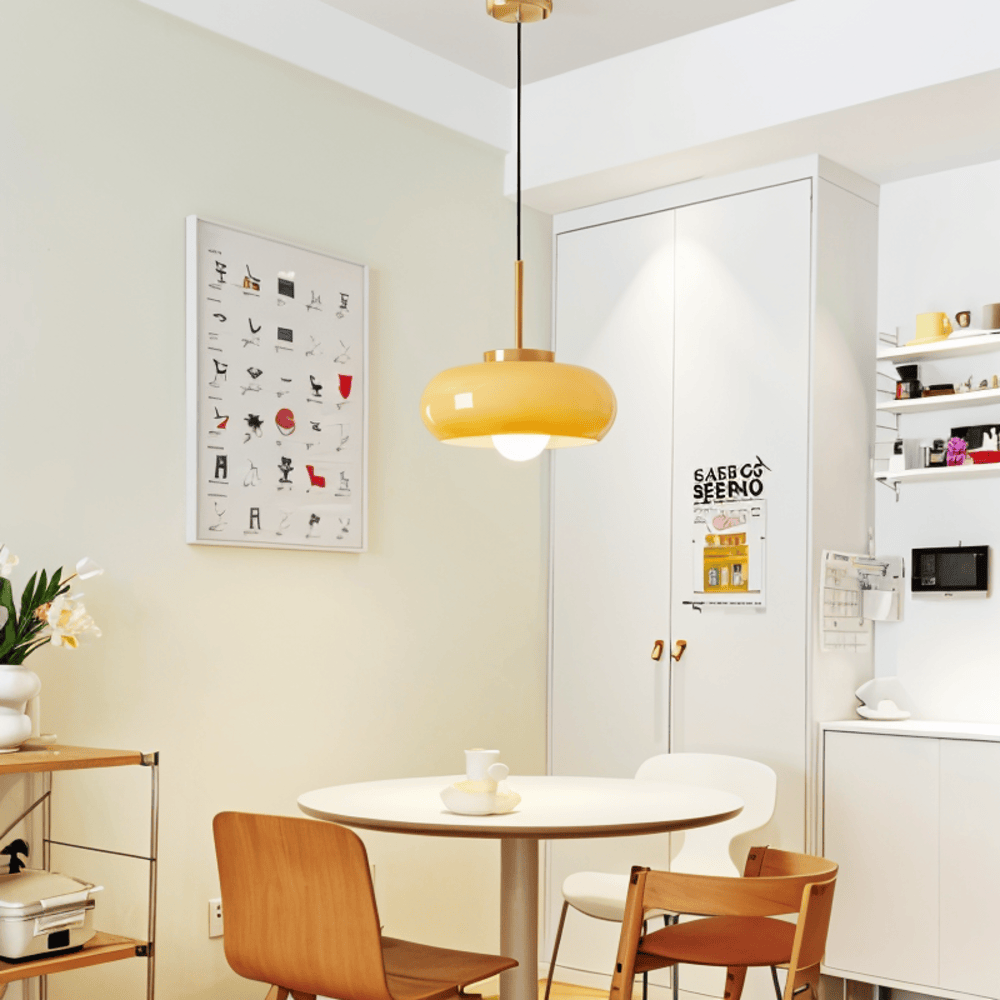 Retro pendellampe i glas og kobber – Bauhaus loftlampe med varm belysning