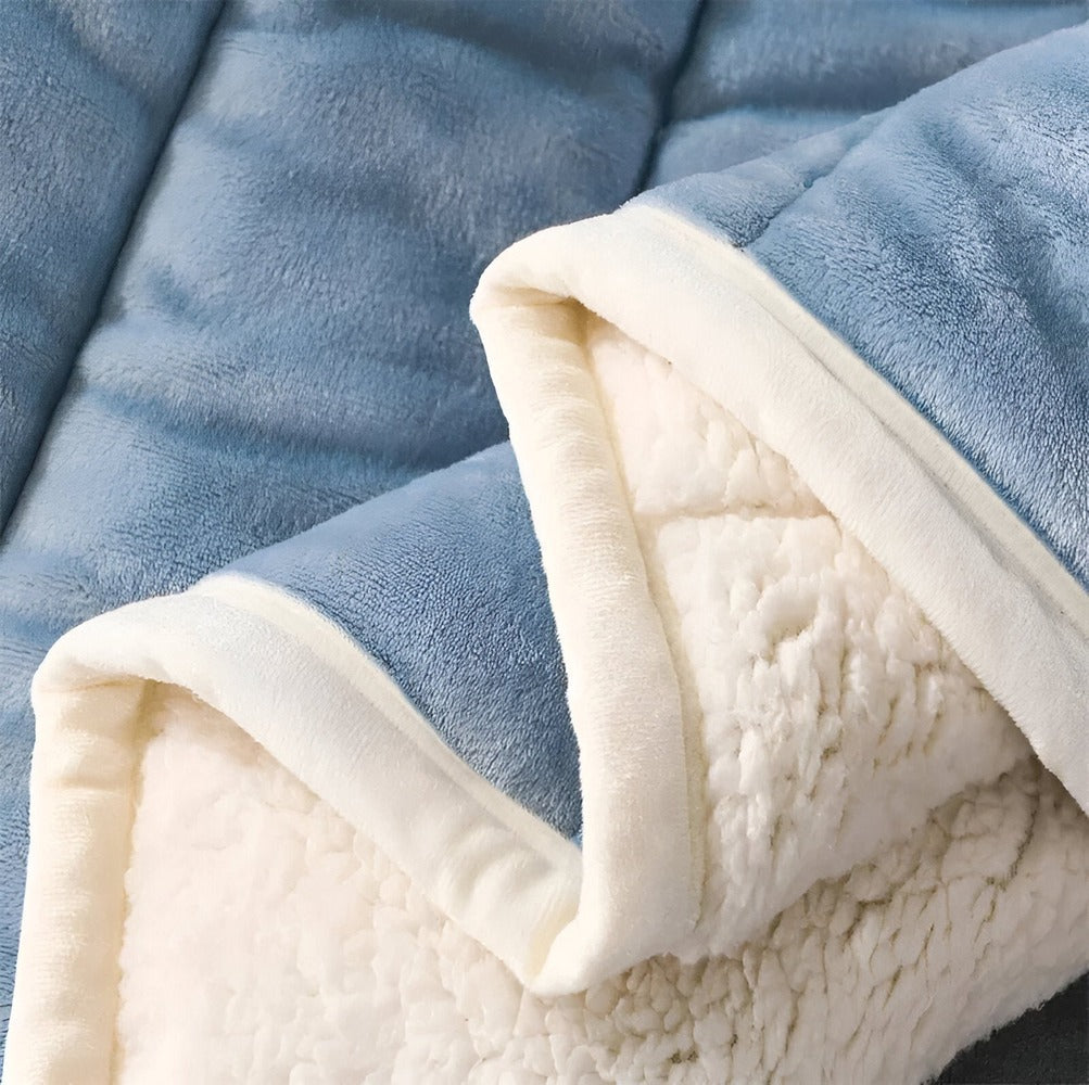 Sherpa fleece tæppe – superblødt og varmt plaid til sofa og seng