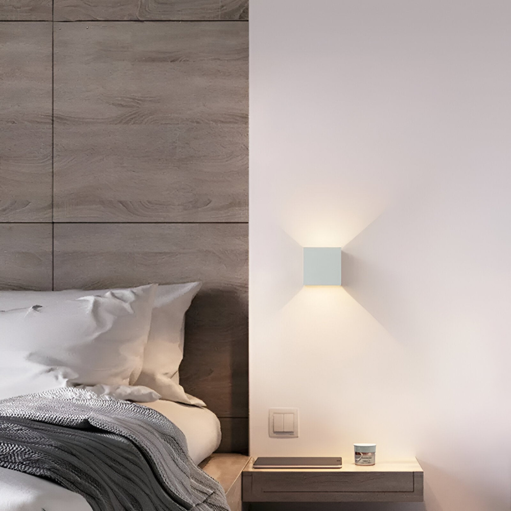Nordivex – Moderne Nordisk LED Væglampe i Aluminium & Akryl