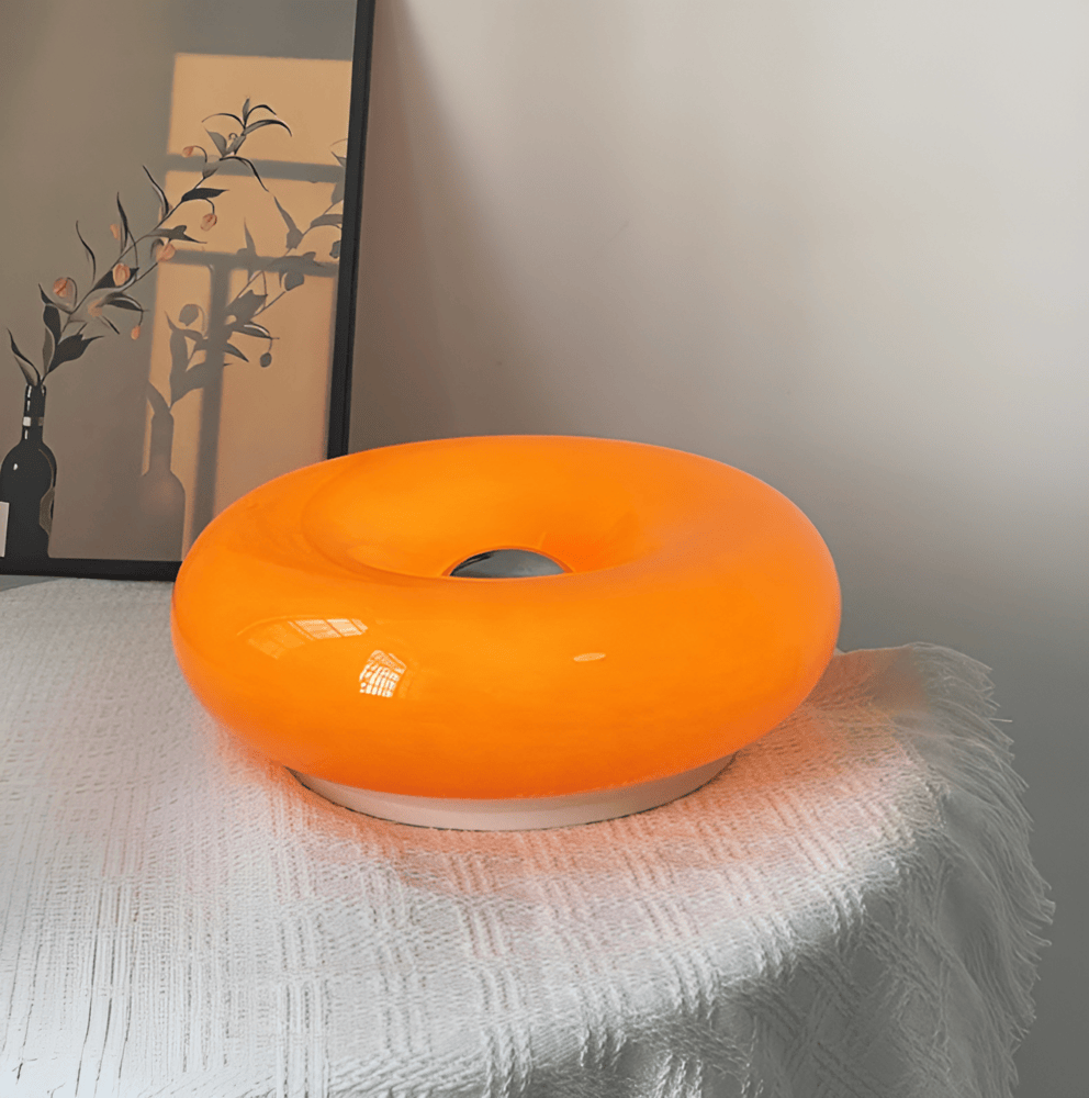 LumoLoop – Nordisk Glaslampe i Donutdesign til Væg & Bord