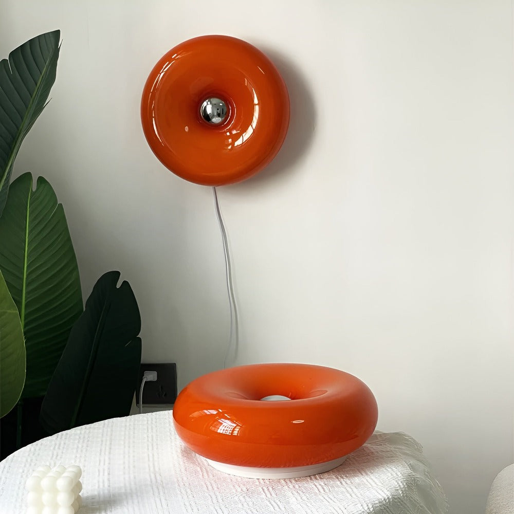 LumoLoop – Nordisk Glaslampe i Donutdesign til Væg & Bord