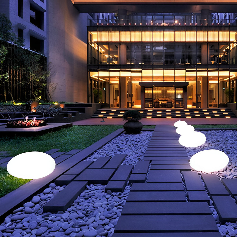 Rocklume – Naturtro LED Stenlampe til Haven med Solenergi