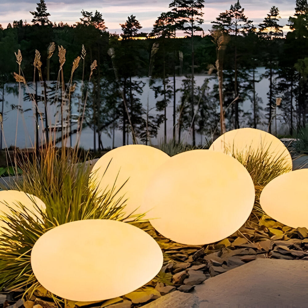 Rocklume – Naturtro LED Stenlampe til Haven med Solenergi