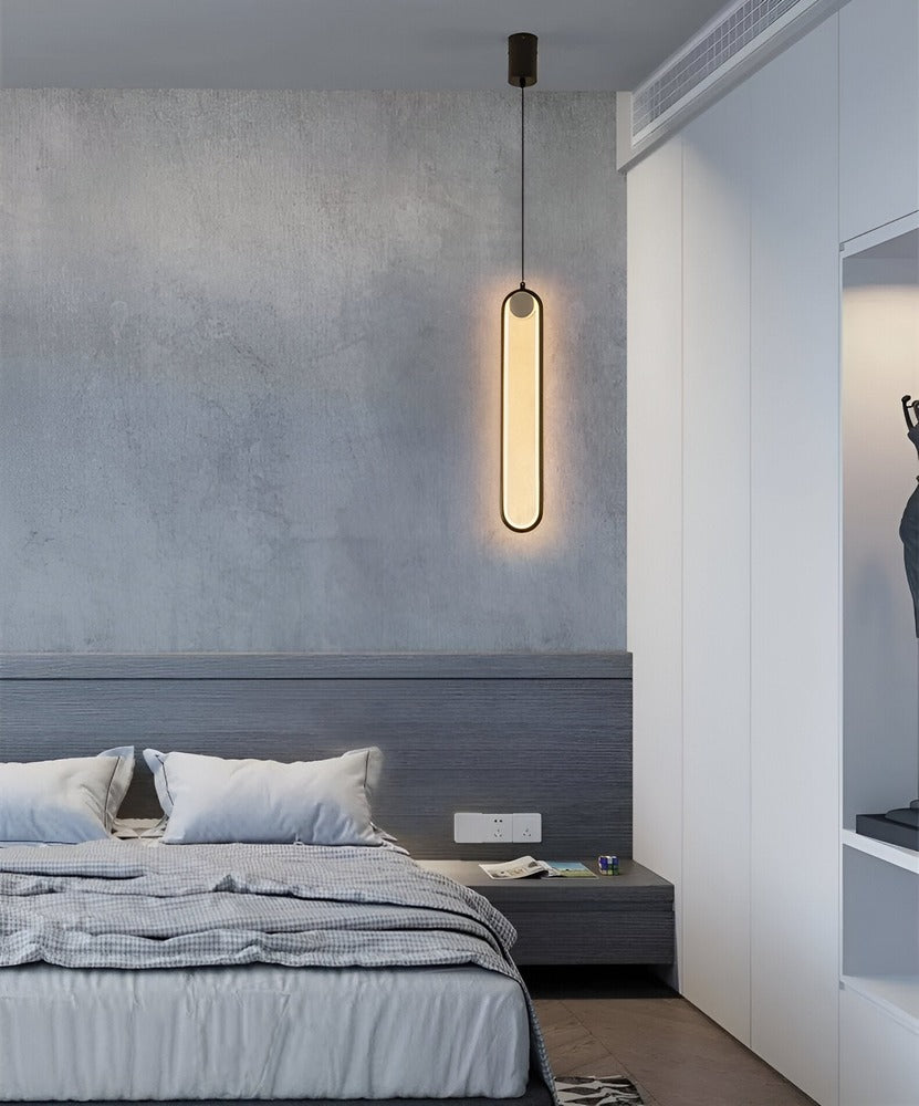 Lang LED loftlampe i sort aluminium – minimalistisk og elegant design