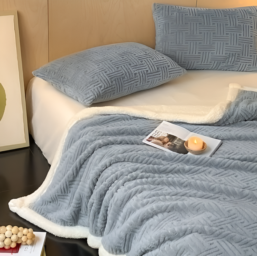 VeluraTwin – Dubbelsidig Fluffy Pläd med Geometrisk Design