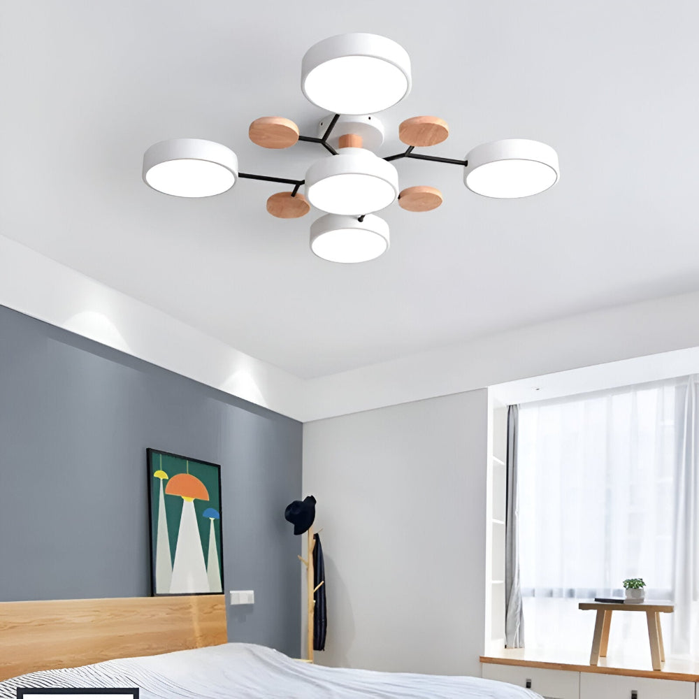 LED loftlampe med trædetaljer – moderne design med flere lysindstillinger
