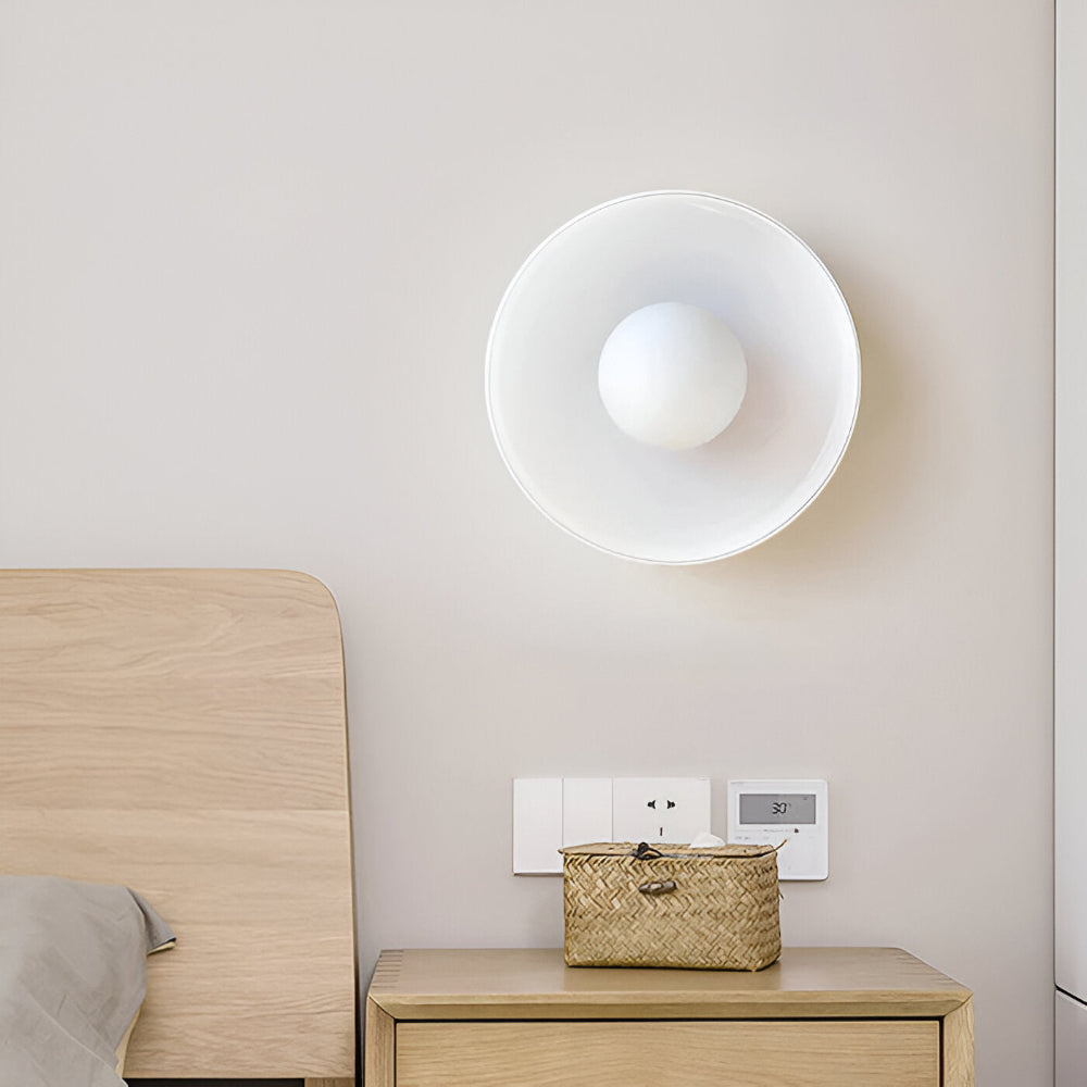 Lunaro – Rund Loftlampe i Glas og Sten med Moderne LED-Belysning