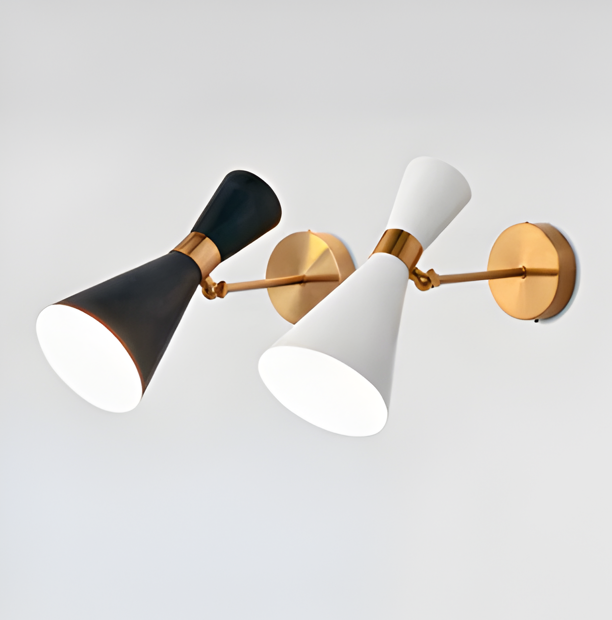 Justerbar LED væglampe up & down – minimalistisk sort/hvid design