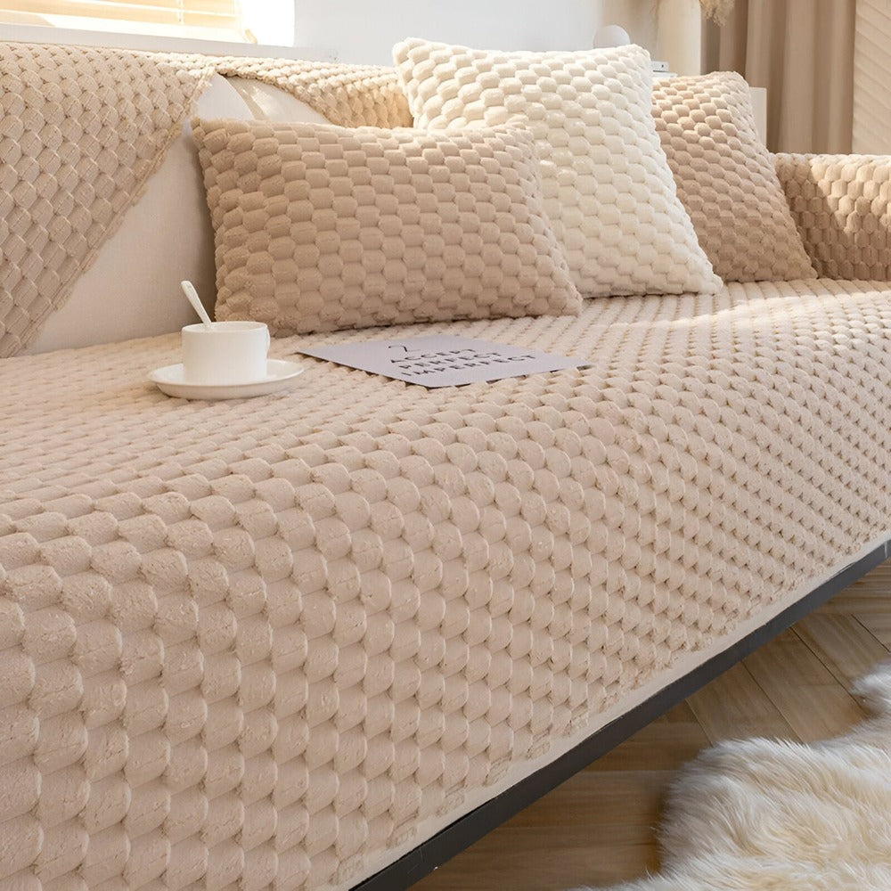 Sofaovertræk med skridsikker bund – bikagemønster og beskyttelse