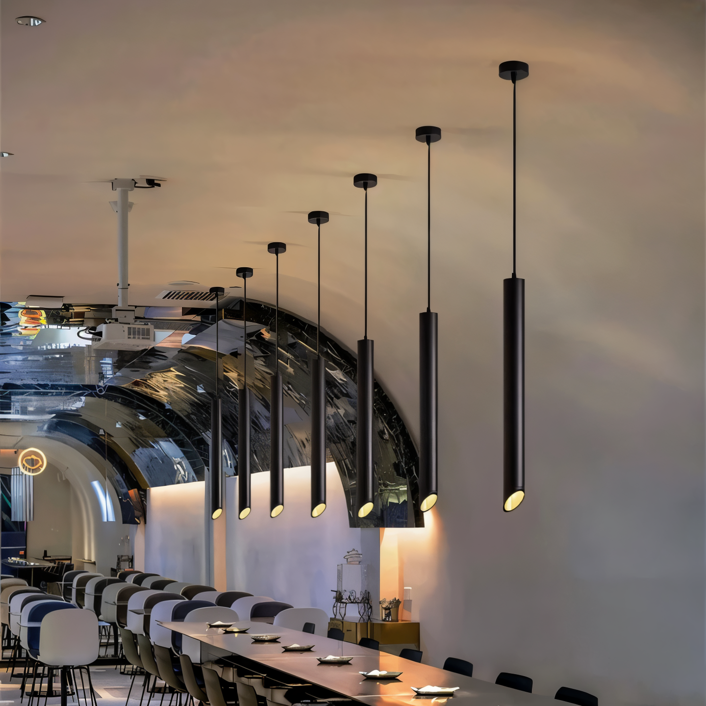 Lunexo Tube Pendellampe – Moderne LED Pendel i Sort eller Hvid Aluminium
