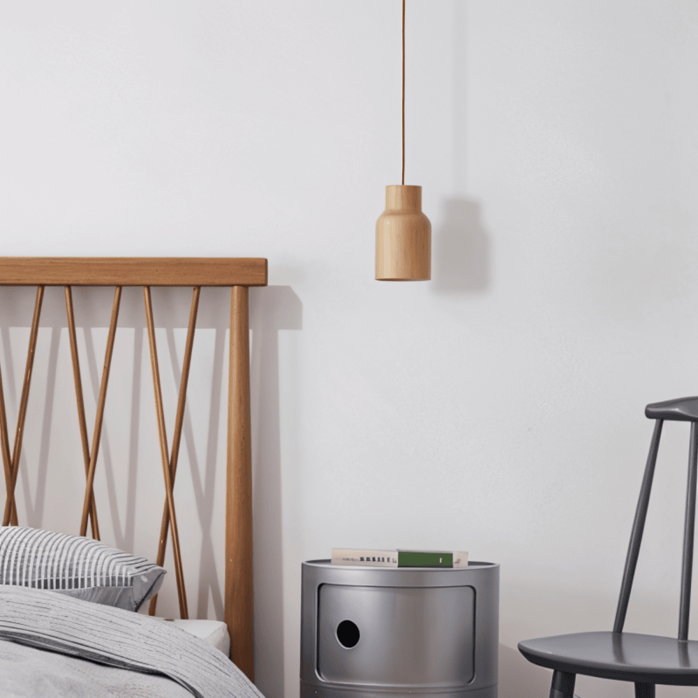 TimberaTube – Pendellampa i Trä med Cylinderdesign i Ask & Akacia