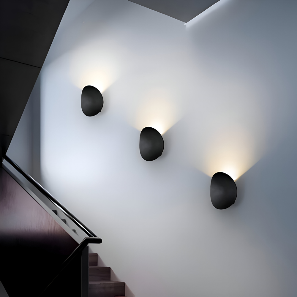 Ovalis Væglampe – Minimalistisk LED Væglampe i Aluminium med Indbygget Lys