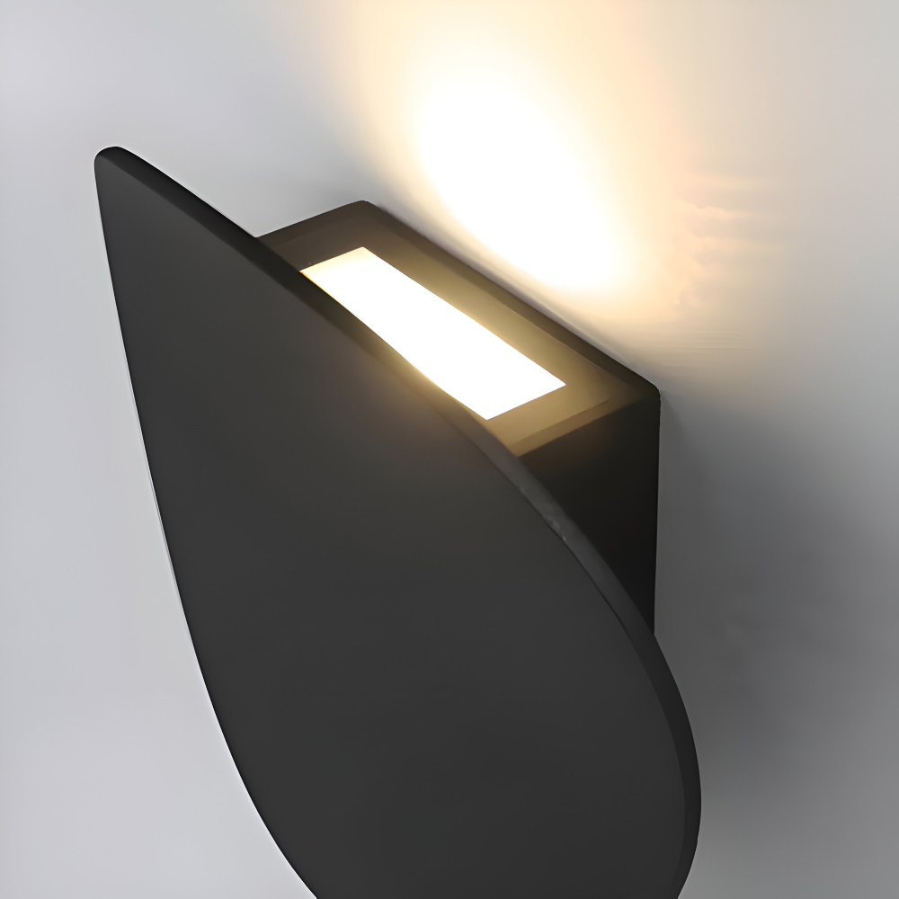 Ovalis Væglampe – Minimalistisk LED Væglampe i Aluminium med Indbygget Lys