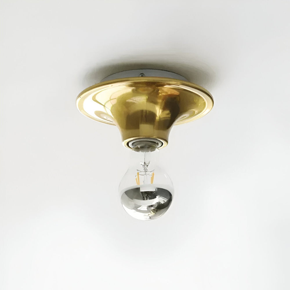 Retro væglampe i metal – klassisk LED lampe til indendørs