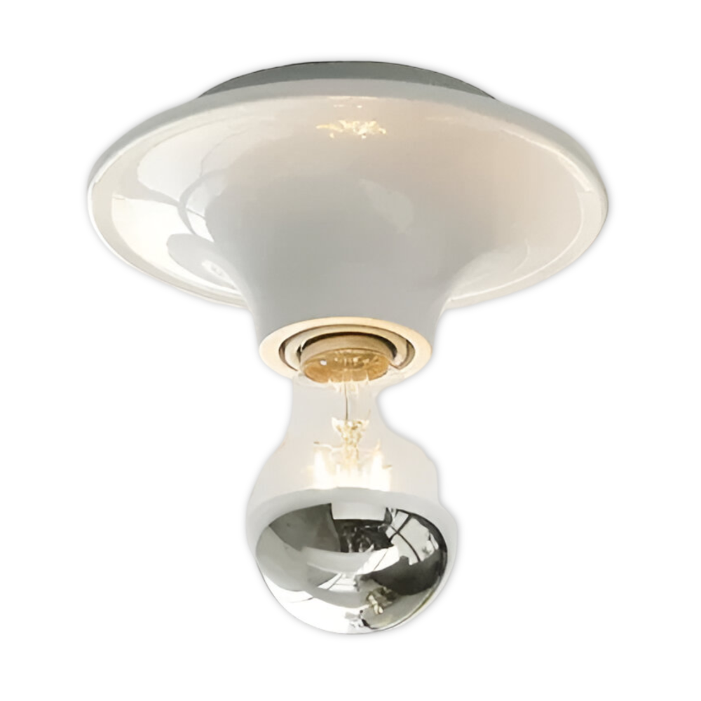 Retro væglampe i metal – klassisk LED lampe til indendørs