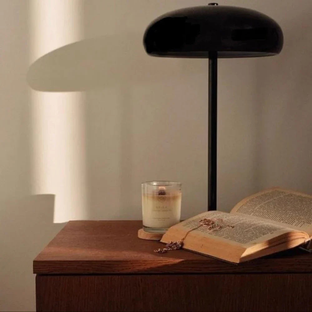 Trådløs bordlampe med touch – genopladelig og portabel LED belysning