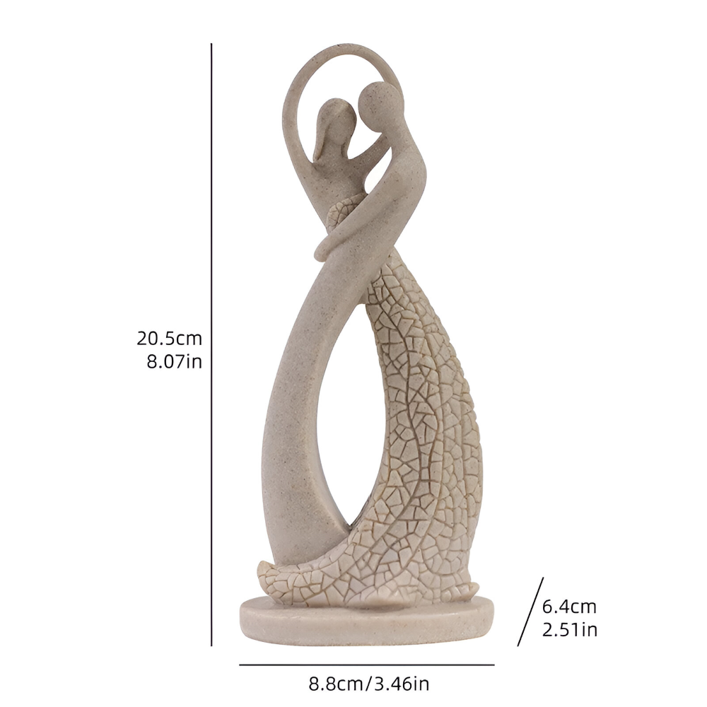 Romantisk par skulptur i sandstenslook – moderne dekoration