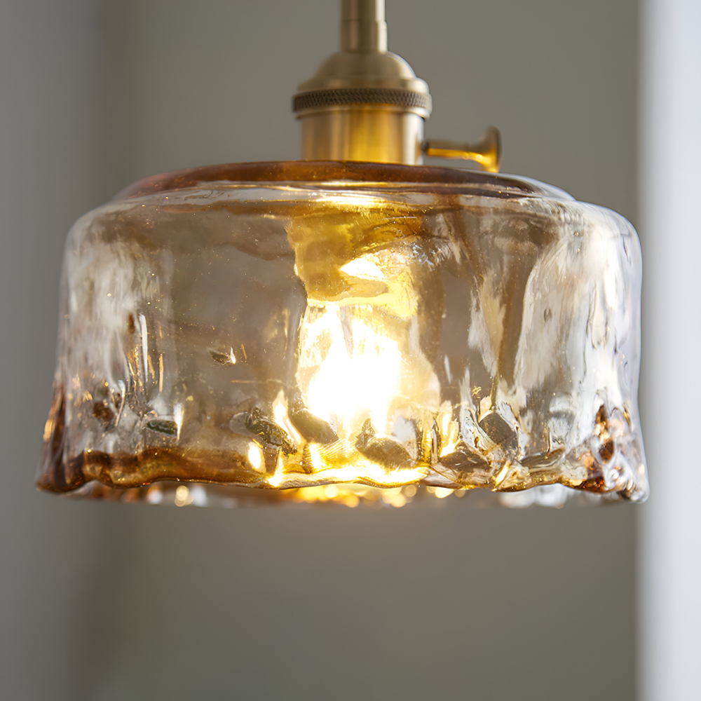 Vintage glaspendel lampe i antik messing til spisebord