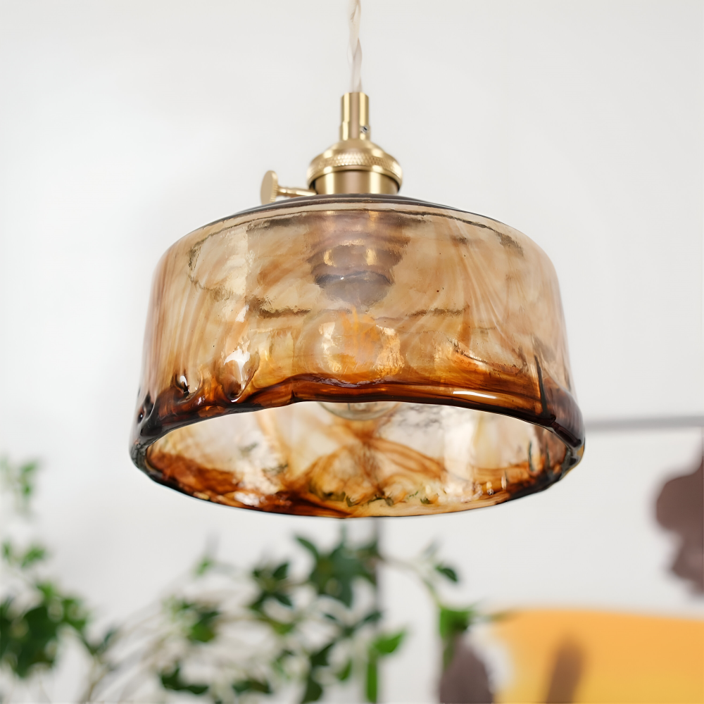 Vintage glaspendel lampe i antik messing til spisebord