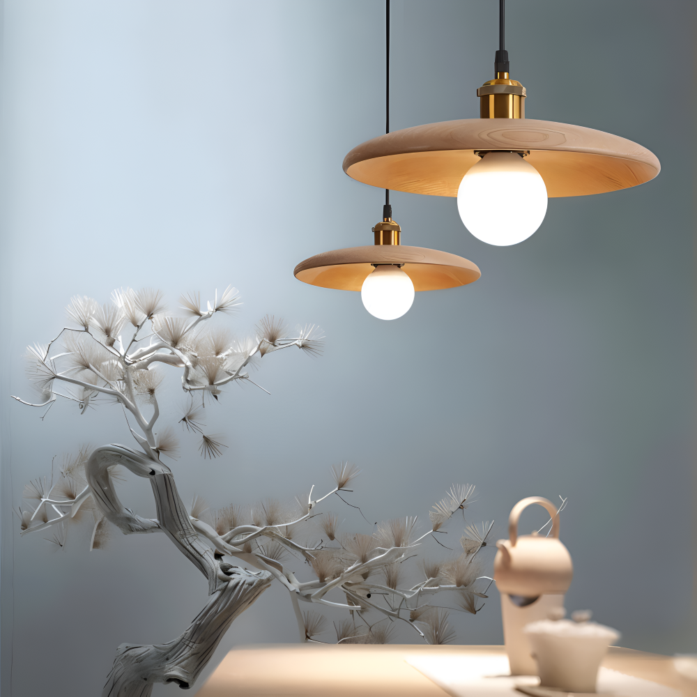 Hikaria Pendellampe – Træpendel i Japansk Minimalistisk Design