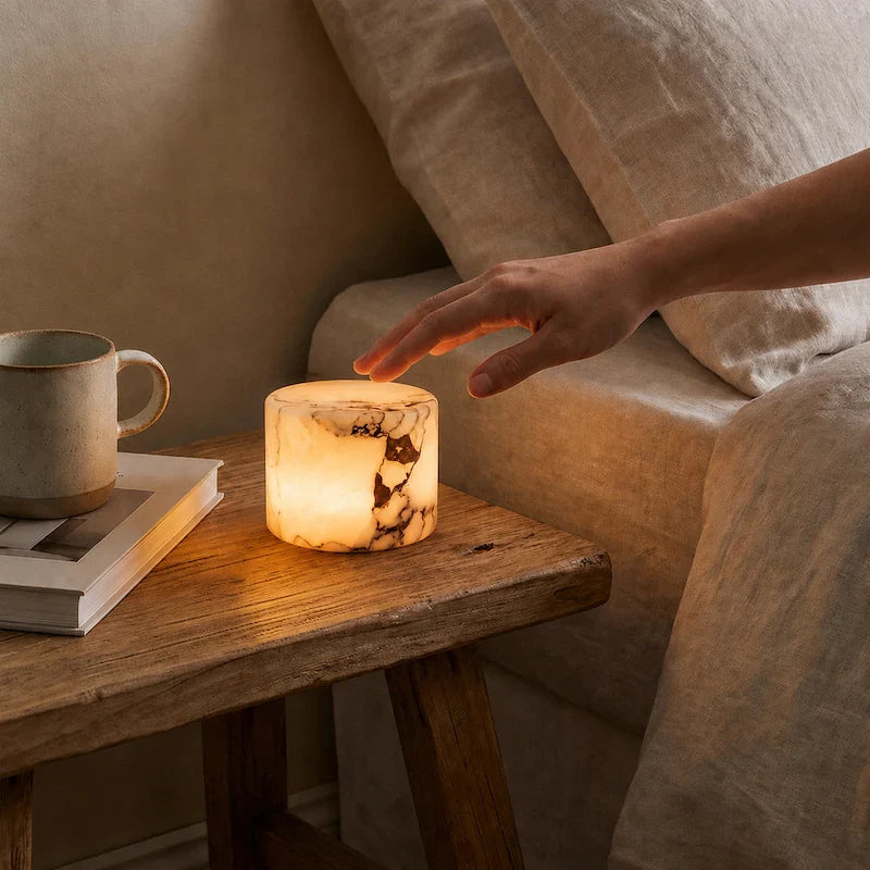 Genopladelig marmorbordlampe med touch