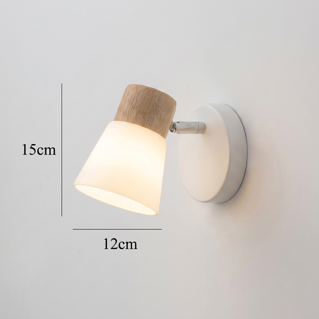 Skandinavisk væglampe i træ og glas