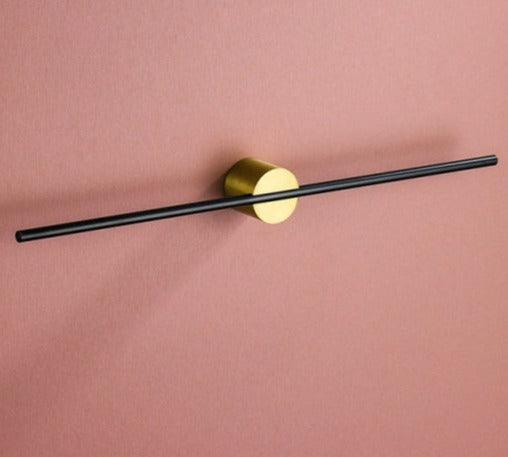 Håndklædeholder i metal – vægmonteret minimalistisk design til badeværelse